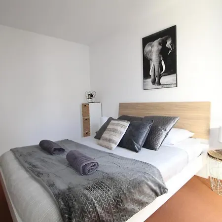 Prestige 2 Chambres Avec Balcon Appartement *